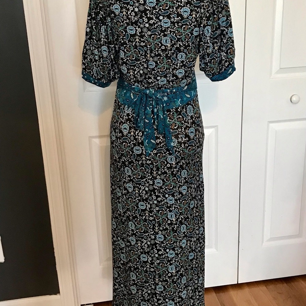 Gently Worn Loft Midi Dress with Back Tie Size M - Picture 9 of 10